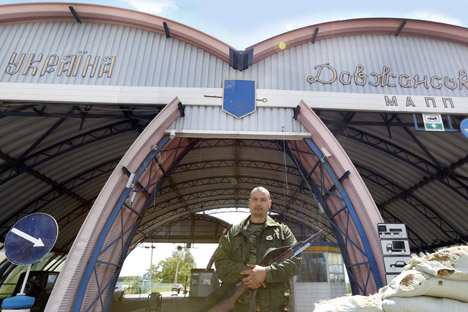 La stampa russa continua a seguire le tensioni nell’Est dell’Ucraina (Foto: Itar Tass)