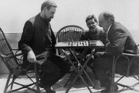 Lenin durante una partita a scacchi (Foto: Open Source)