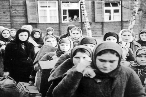 Prigionieri in un gulag (Foto: ufficio stampa)