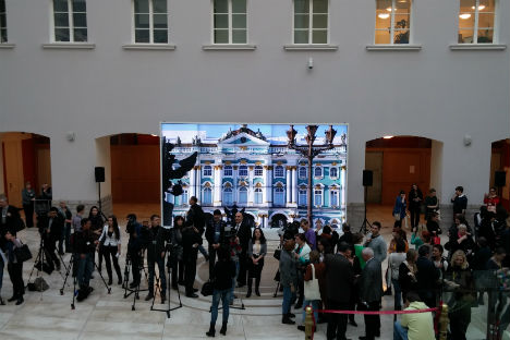 Giornalisti da tutto il mondo riuniti per la nona edizione del Media Congress a San Pietroburgo, svoltosi al Museo Statale Hermitage (Foto: Rosa Lella)