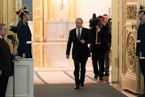 Il Presidente russo prima del suo discorso davanti all’Assemblea Federale (Foto: Konstantin Zavrazhin / RG)
