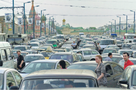 Il traffico di Mosca (Foto: Itar Tass)