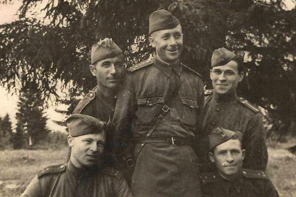 Vasily Maslenkov, insegnante (Foto: archivio di famiglia)