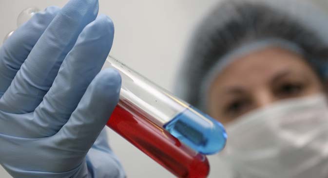 Anche la Russia si sta preparando a produrre medicinali propri per combattere il virus (Foto: Sergei Venyavsky / Ria Novosti)