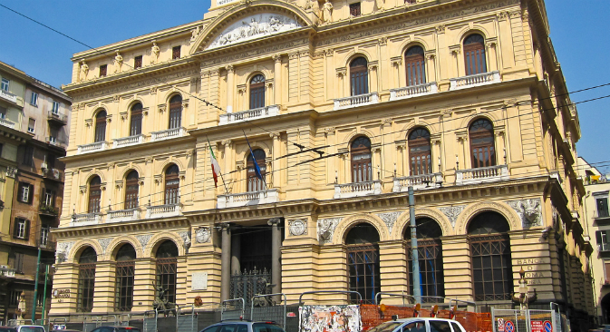 Palazzo della Borsa In Piazza Bovio, Napoli