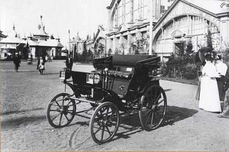 ロシア初の国産自動車。写真提供：ウィキペディア