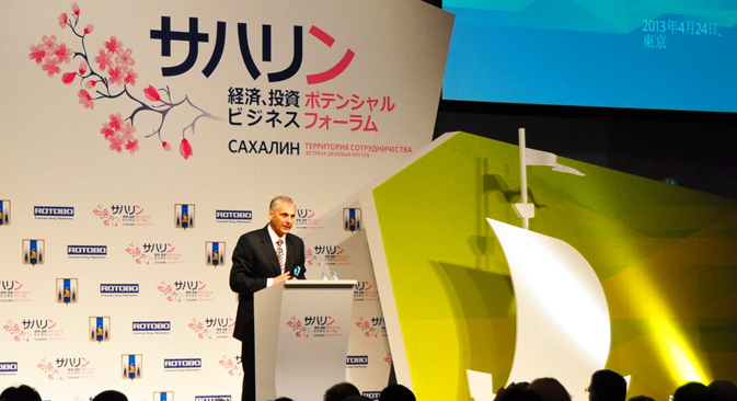 サハリン州知事、アレクサンドル・ホロシャビン氏の発表　＝吉村慎司撮影