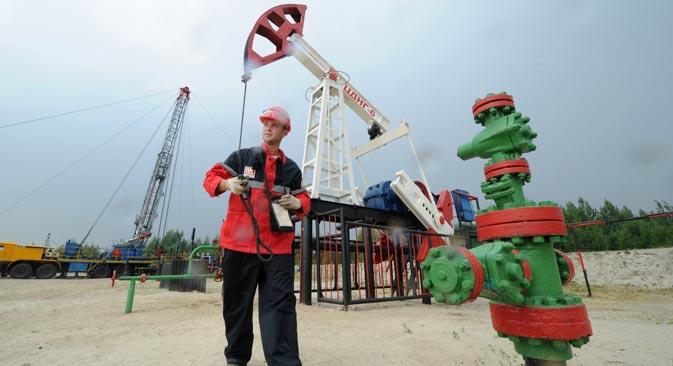 国営石油採掘会社「ロスネフチ」は、アジア諸国への輸出をもくろんだ、東シベリアの油田への投資拡大を発表した＝ロシア通信撮影