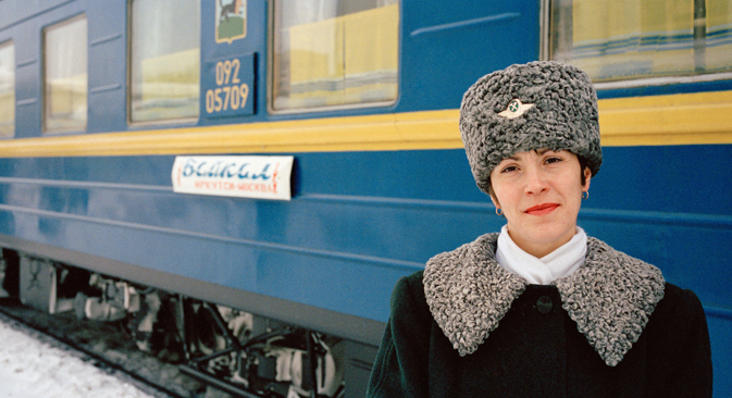 시베리아 횡단 열차의 승무원 (사진제공=Getty Images)
