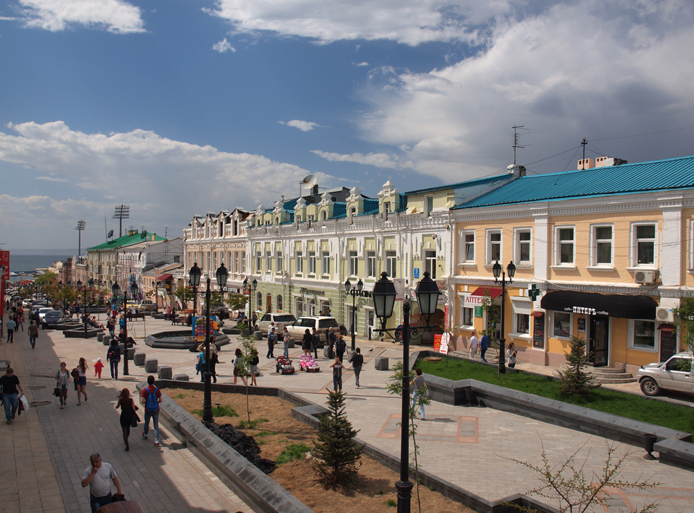 블라디보스토크는 러시아의 최동단 도시 중 하나로 130km 거리에 북한과의 국경이 위치한다.