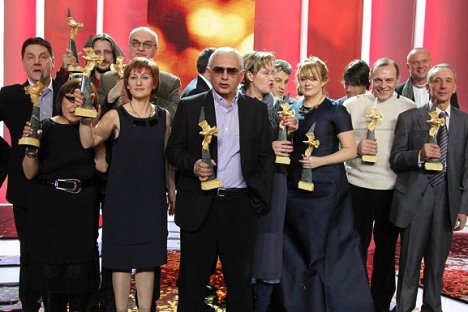 Добитниците на филмската награда „Златен Орел“ за 2012. Извор: Виктор Васенин / Росијскаја газета.
