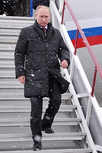 Владимир Путин во посетата на Казањ. Извор: Press Photo.