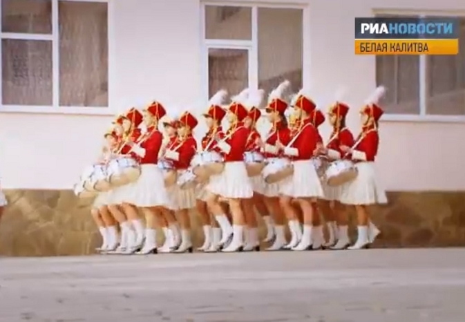 Поубавиот дел од Парадата на победата
