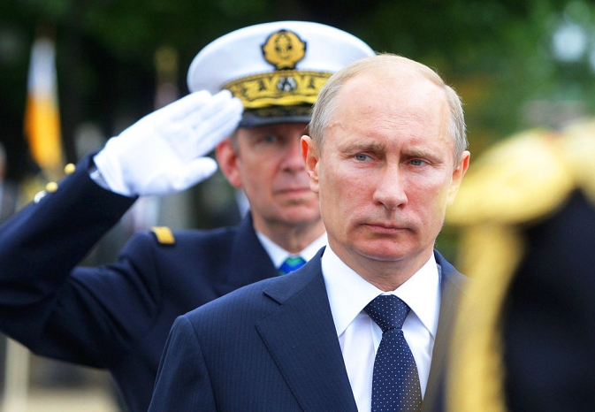 Преку ноќ Путин дигна на нозе 160.000 војници 