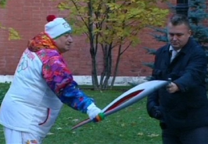 Човекот кој го изгасна огнот