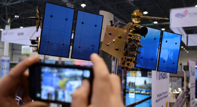 Рускиот глобален навигациски сателитски систем ГЛОНАСС претставува аналог на американскиот систем GPS. Извор: РИА Новости.