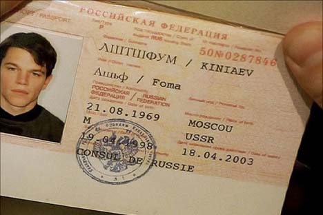 Ovako izgleda ruski jezik u filmu „Bourneov identitet“.