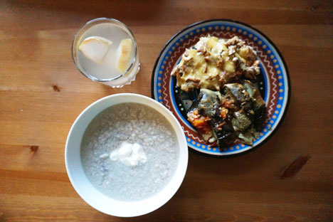 Правилан совјетски ручак је подразумевао четири различита јела. Фотографија: Ана Харзејева.