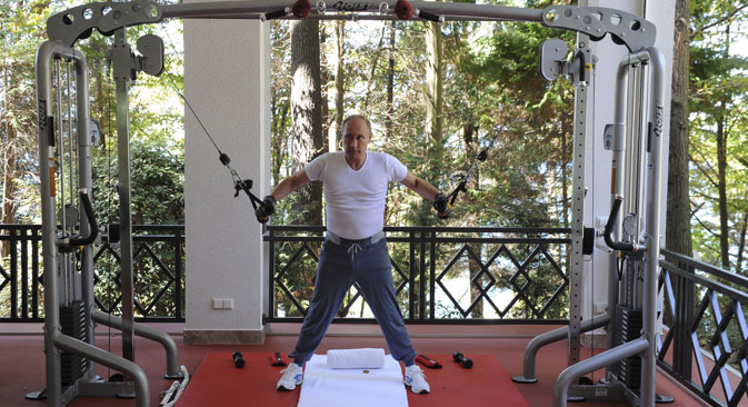 Председник Русије Владимир Путин тренира у резиденцији Бочаров Ручеј у Сочију. Фотографија: Reuters.