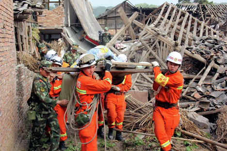 Terremoto de magnitude 6,6 deixou cerca de 200 mortos na China Foto: Reuters