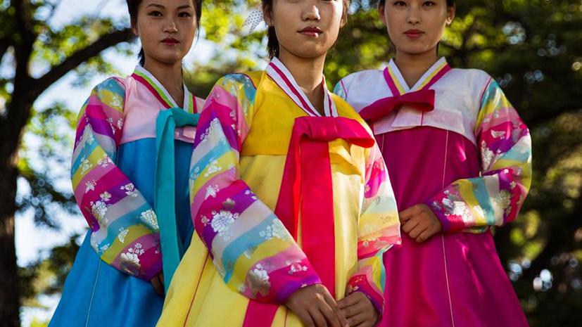 Румынский фотограф отправилась в Северную Корею, чтобы запечатлеть красоту местных женщин