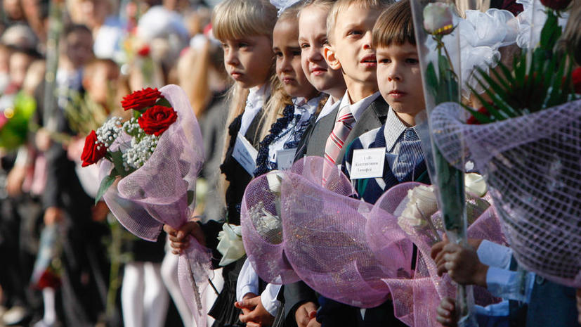 Начало нового учебного года в России: в первый класс пошли 1,5 млн детей