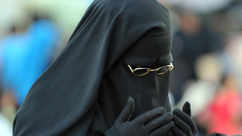 Опрос: восемь из десяти французов против ношения хиджабов в университетах