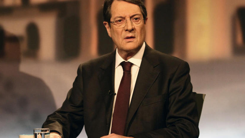 Президент Кипра: государство не видело такого кризиса со времен вторжения Турции в 1974 году