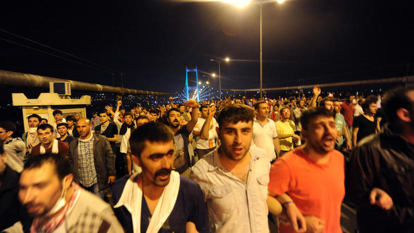 Крупнейший профсоюз Турции присоединится к протестам