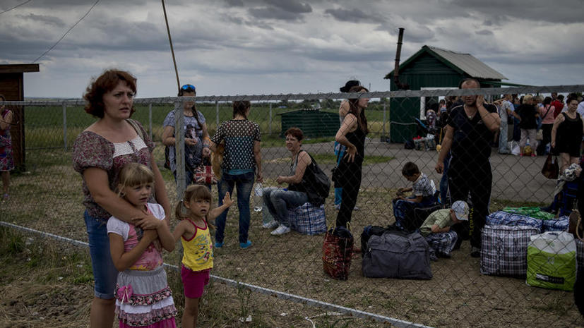 The Nation: Украинские беженцы боятся за близких и просят их переезжать в Россию