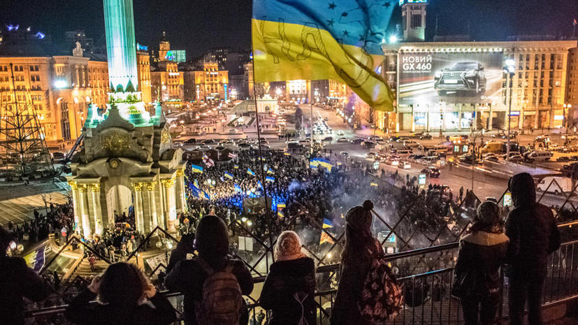 Сторонники интеграции с ЕС завтра покинут «евромайдан» в Киеве