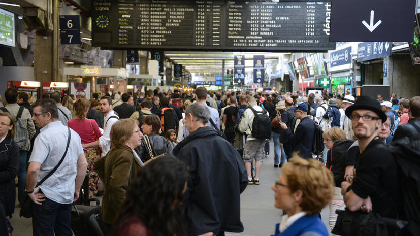 ​На фоне транспортного коллапса правительство Франции согласилось на реформы железнодорожной отрасли