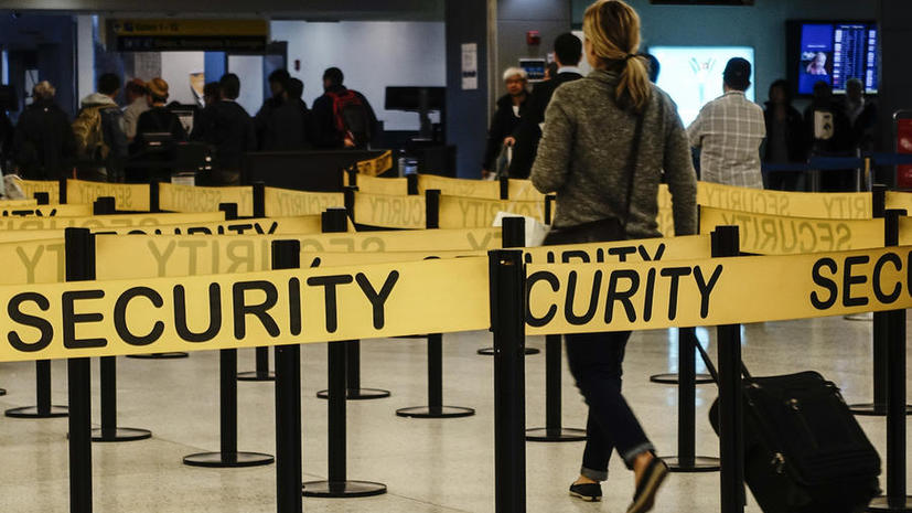 СМИ: Службы безопасности аэропортов США оказались неспособны предотвратить теракты