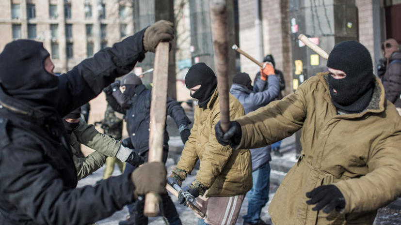 «Правый сектор» перенёс штаб из Киева в Днепропетровск, чтобы следить за обстановкой на Донбассе