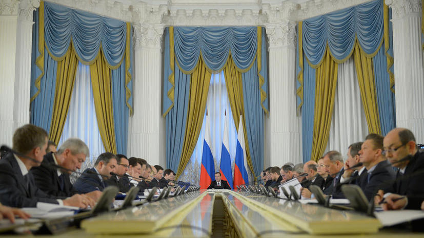 Дмитрий Медведев потребовал прекратить воровство газа в Северо-Кавказском округе
