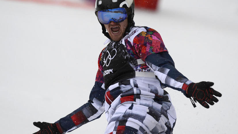 Российский сноубордист Николай Олюнин завоевал серебряную медаль Олимпиады в Сочи