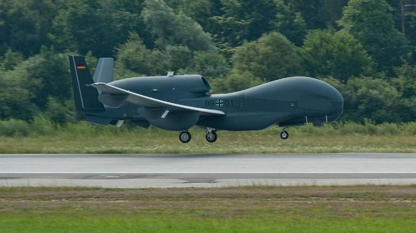 Немецкий дрон чуть не сбил пассажирский самолет над Афганистаном – секретные кадры просочились в Сеть