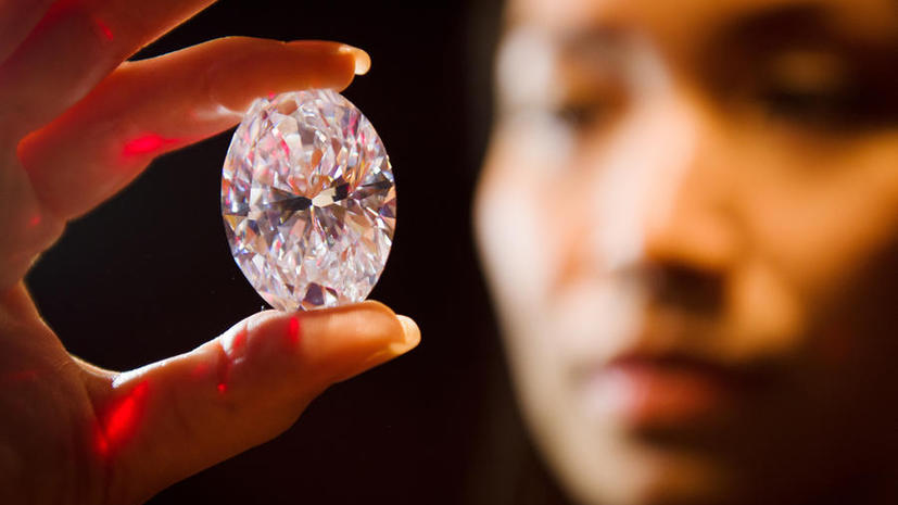 Крупнейший в мире бриллиант уйдёт с молотка