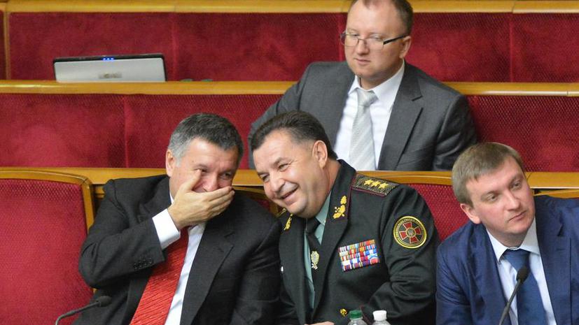 Юго-север Луганска: новый министр обороны Украины Полторак может стать достойной заменой Гелетею
