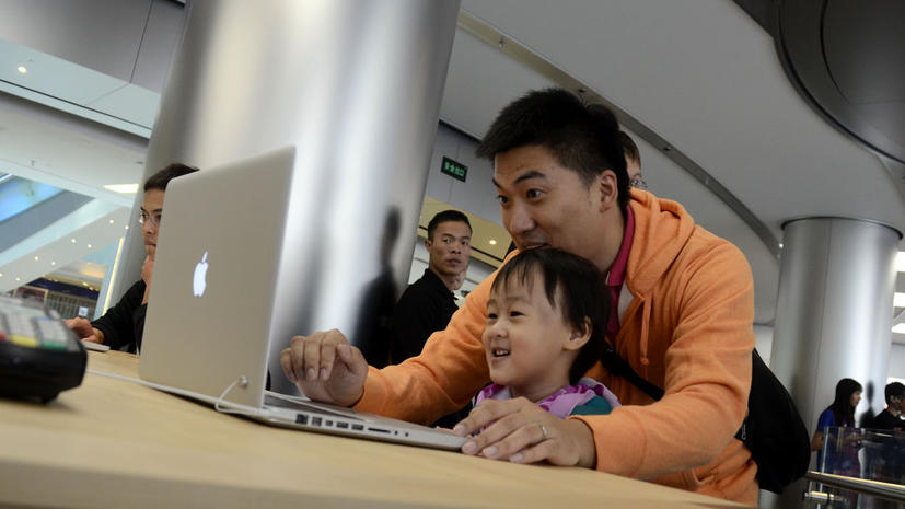 Apple вернет деньги, потраченные несмышлеными детьми на мобильные приложения