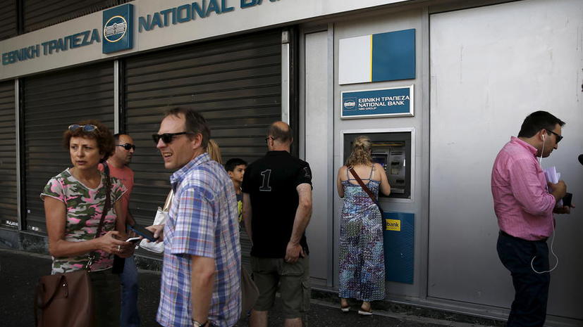 Жители Греции в опросе RT: Мы намерены проголосовать против выполнения требований кредиторов