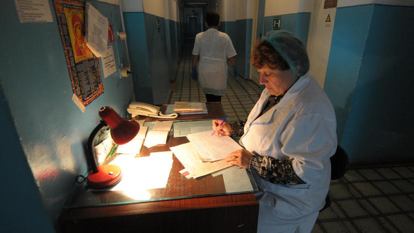 СМИ: Московские врачи, согласившиеся работать в сёлах, получат по миллиону рублей