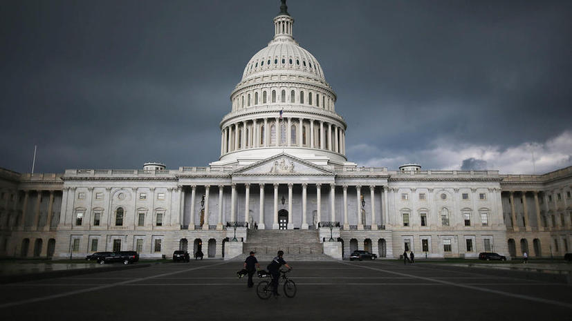 Сенат США предварительно проголосовал за санкции против России и финансовую помощь Украине