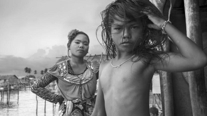 Французский фотограф запечатлел жизнь матриархальных обществ Азии