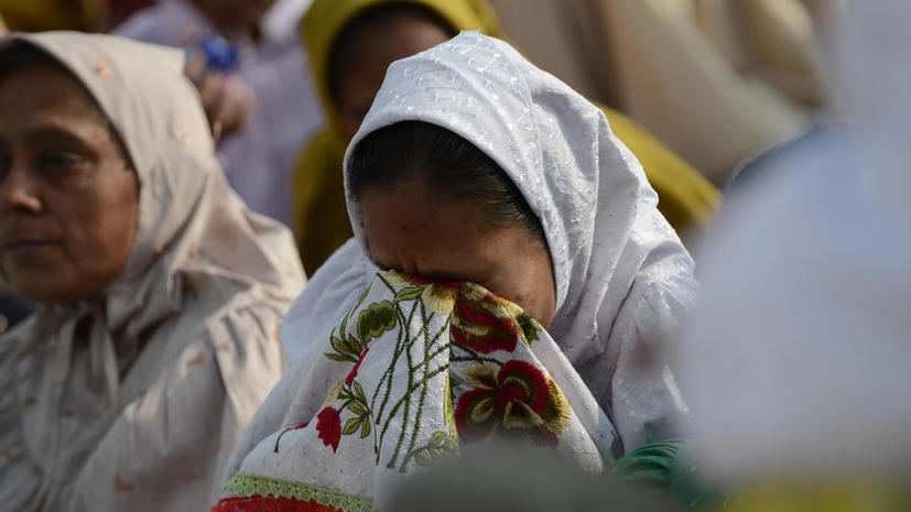 В давке на похоронной процессии в Мумбаи погибли 18 человек