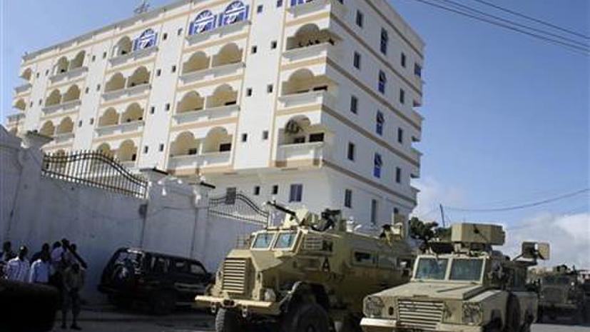 Три бомбы разорвались в фешенебельном отеле в столице Сомали
