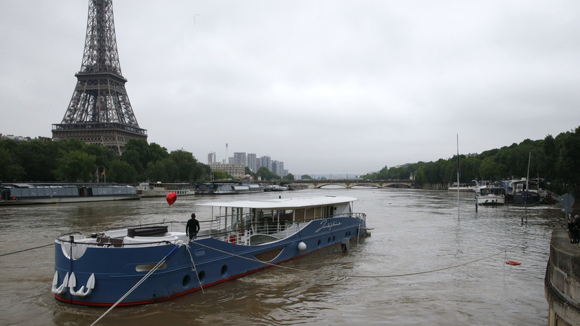 Вышла из себя: Сена затопила Париж