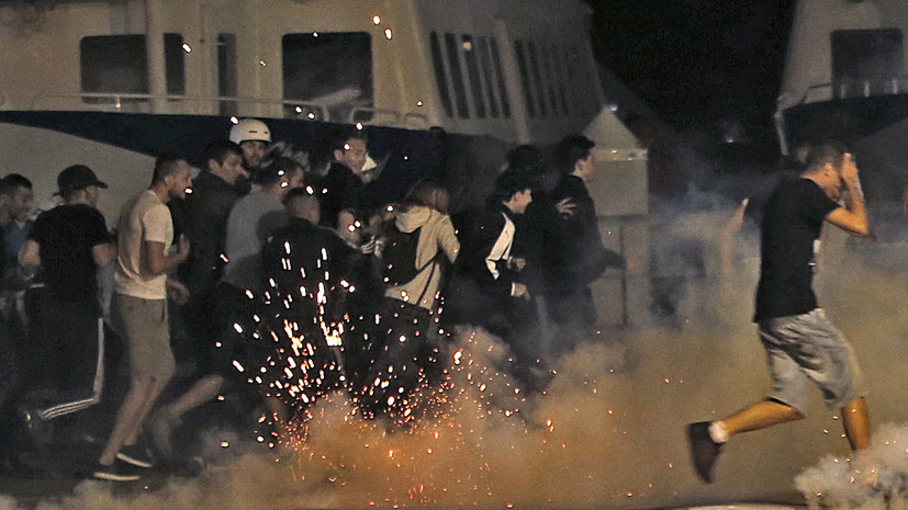 Число пострадавших в ходе беспорядков в Марселе достигло 35 человек