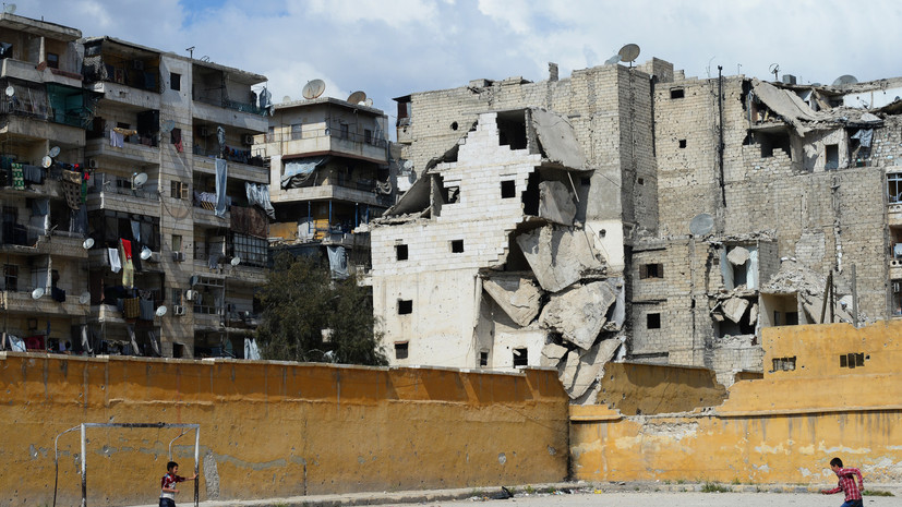 Террористы «Фронта ан-Нусра» обстреляли жилые кварталы сирийского Алеппо и аэропорт