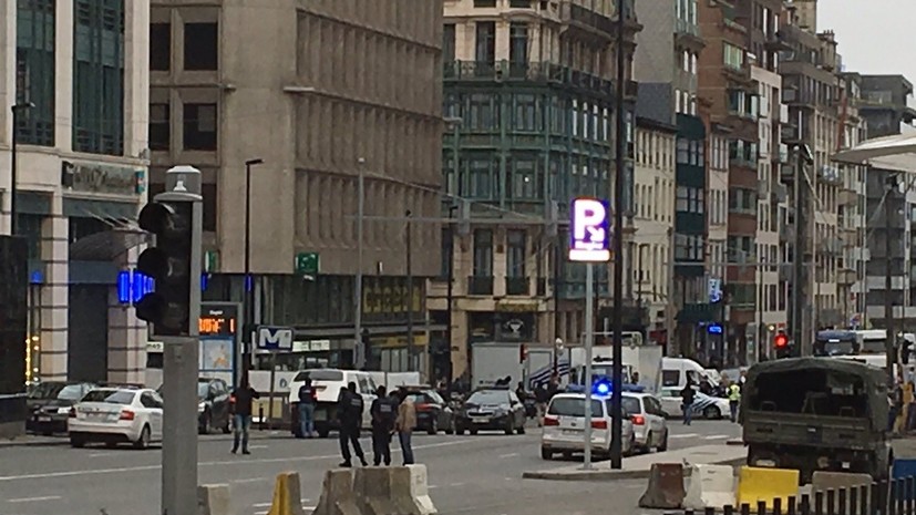 В Брюсселе объявлена тревога из-за угрозы взрыва в торговом центре